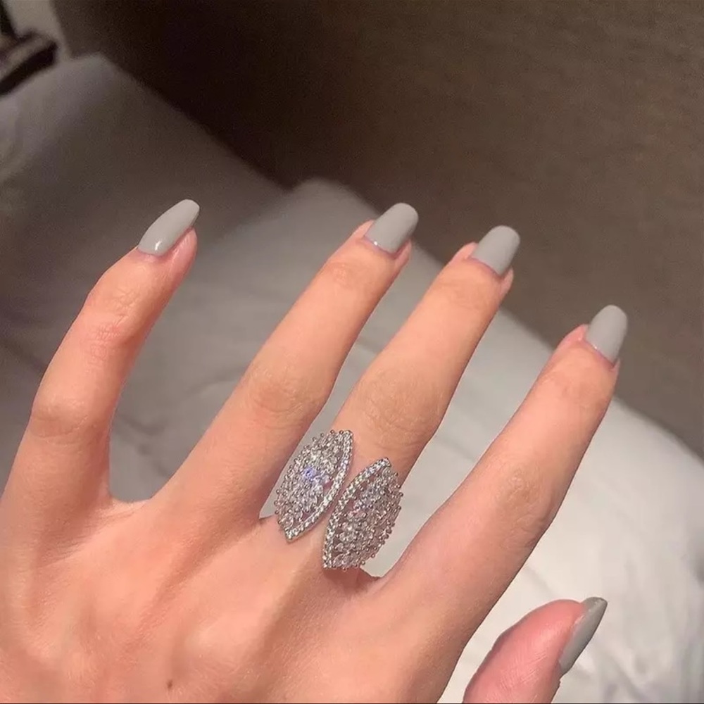 Adjustable Ring